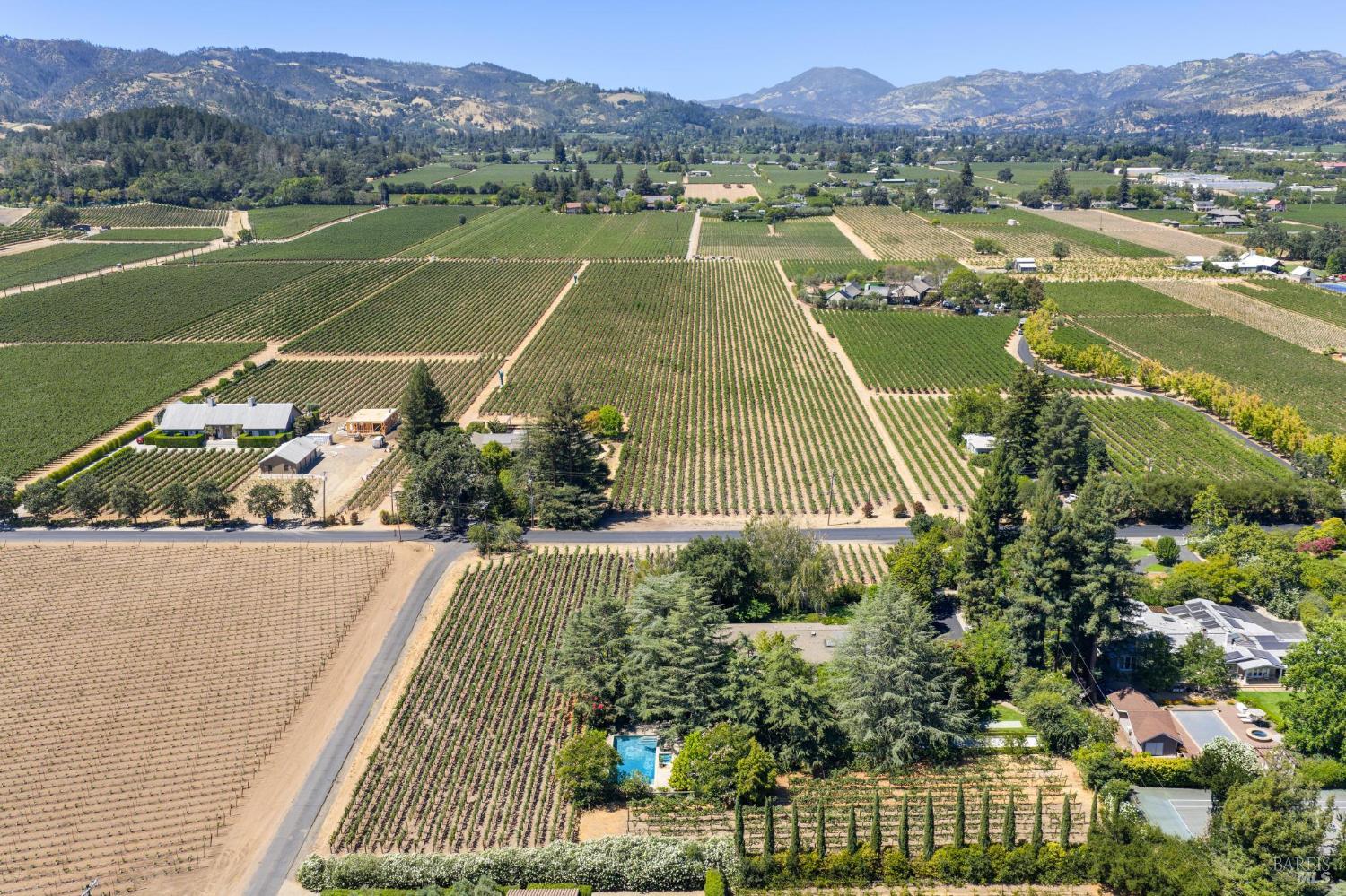 1819 Zinfandel Lane St. Helena CA 94574