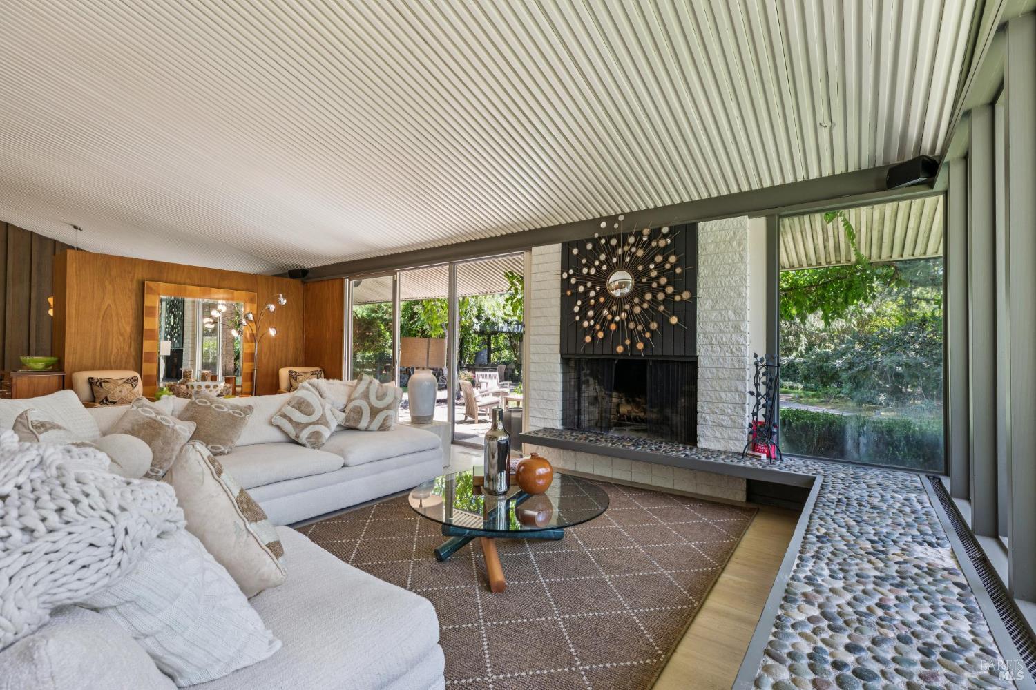 1819 Zinfandel Lane St. Helena CA 94574