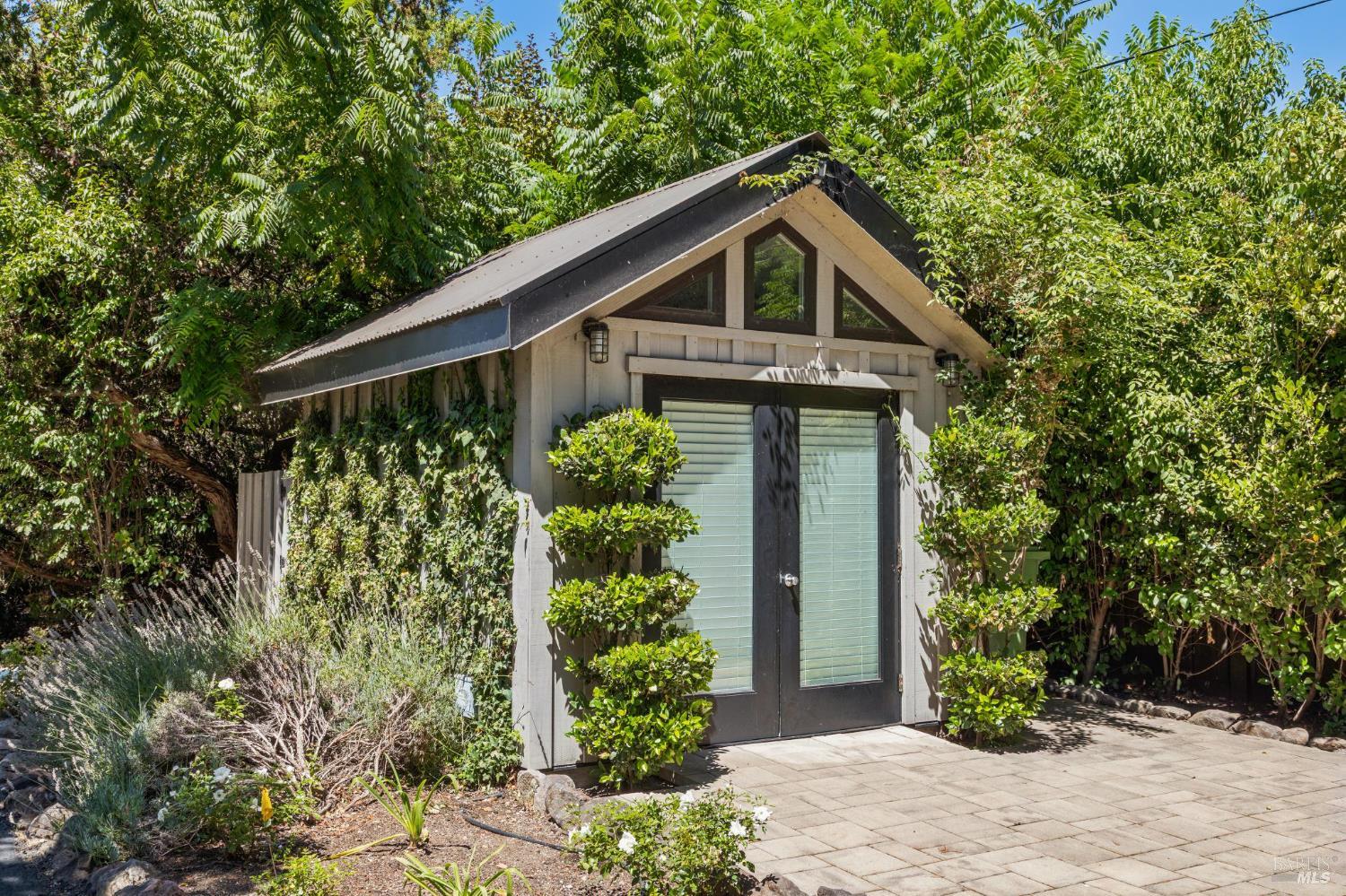 1819 Zinfandel Lane St. Helena CA 94574