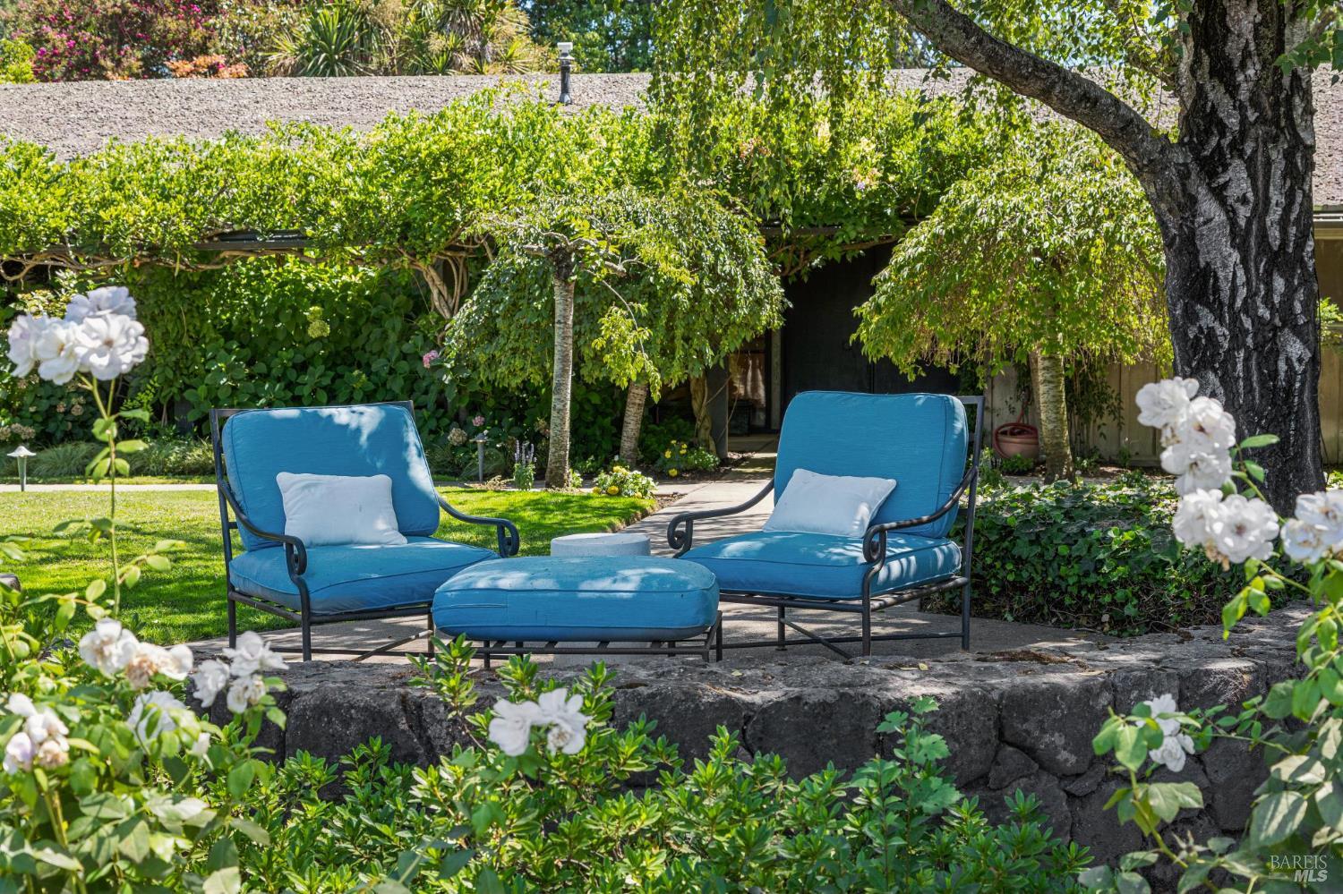 1819 Zinfandel Lane St. Helena CA 94574