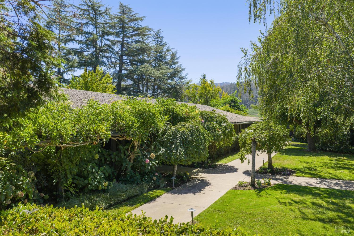 1819 Zinfandel Lane St. Helena CA 94574