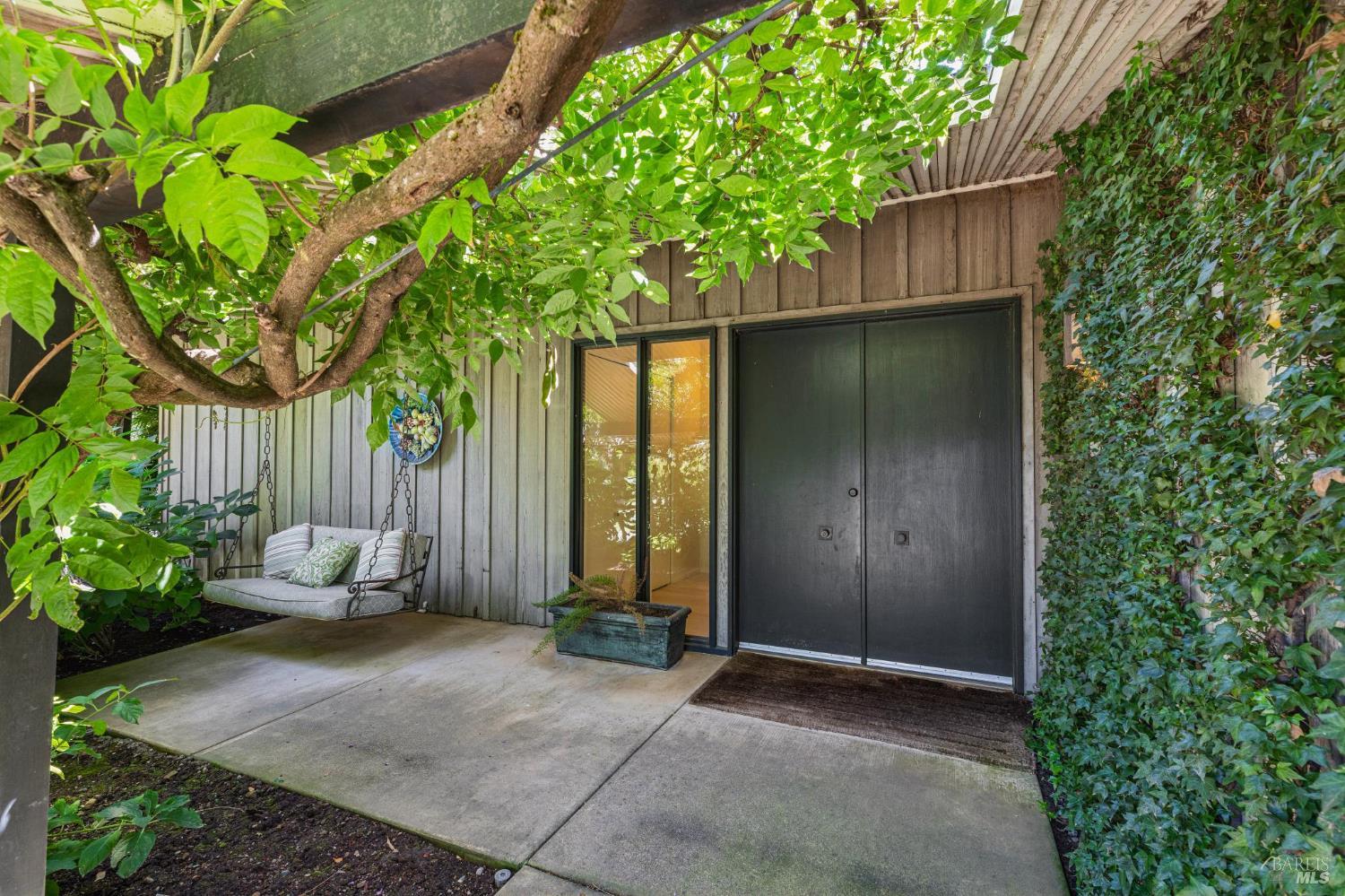 1819 Zinfandel Lane St. Helena CA 94574