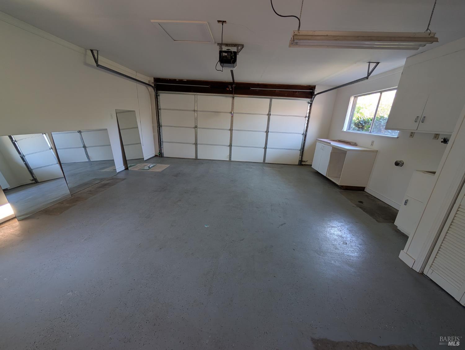 824 University Street Healdsburg CA 95448