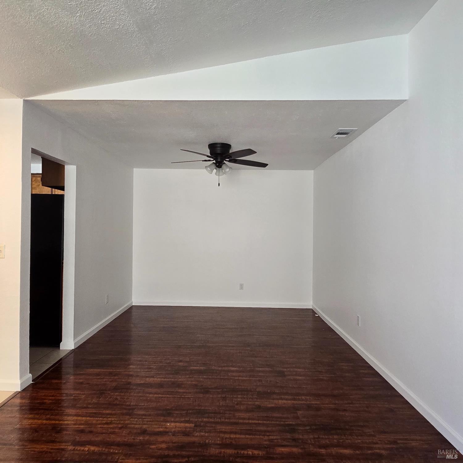 2717 Applewood Drive Fairfield CA 94534