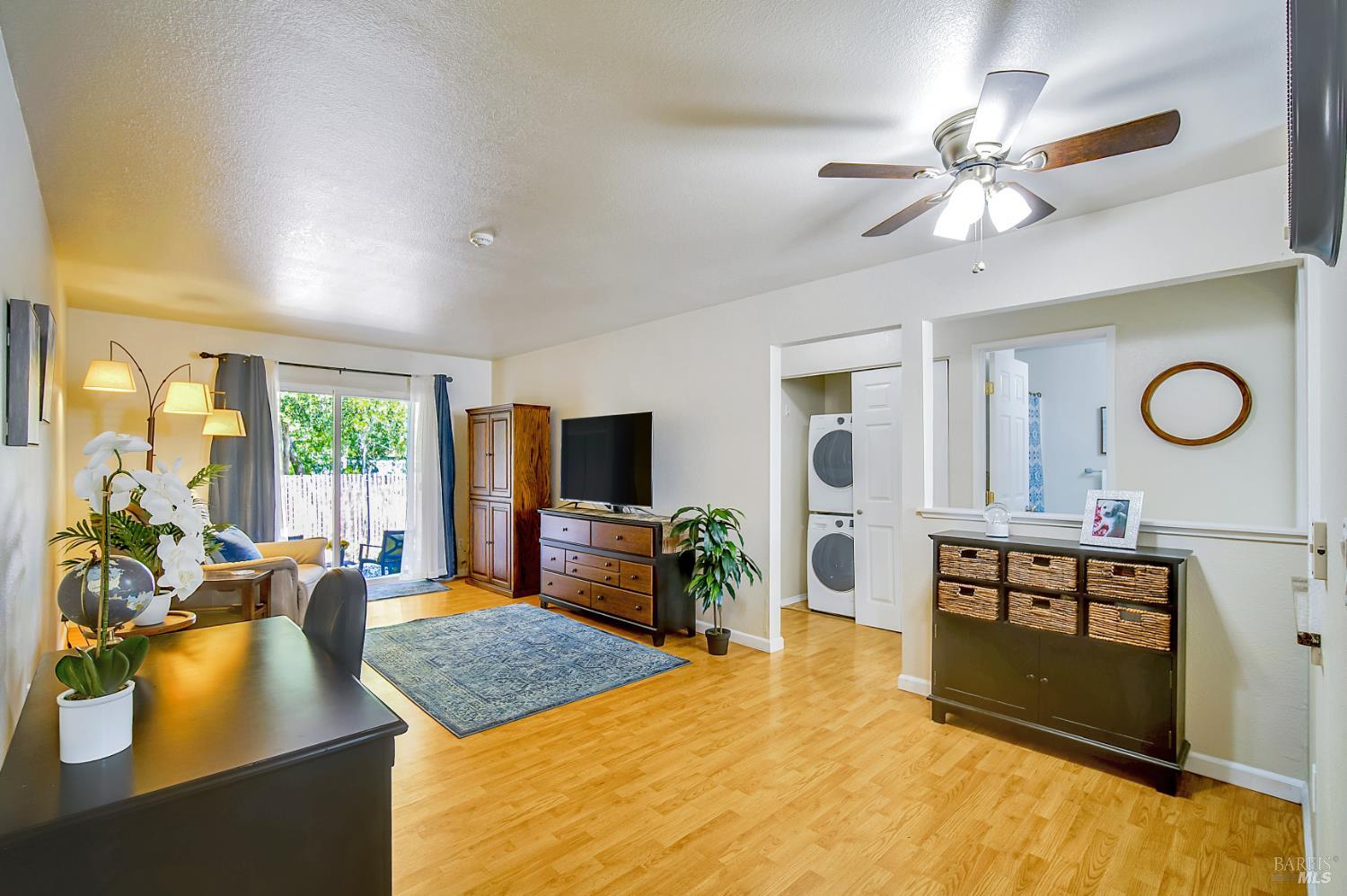678 Santa Alicia Drive Rohnert Park CA 94928