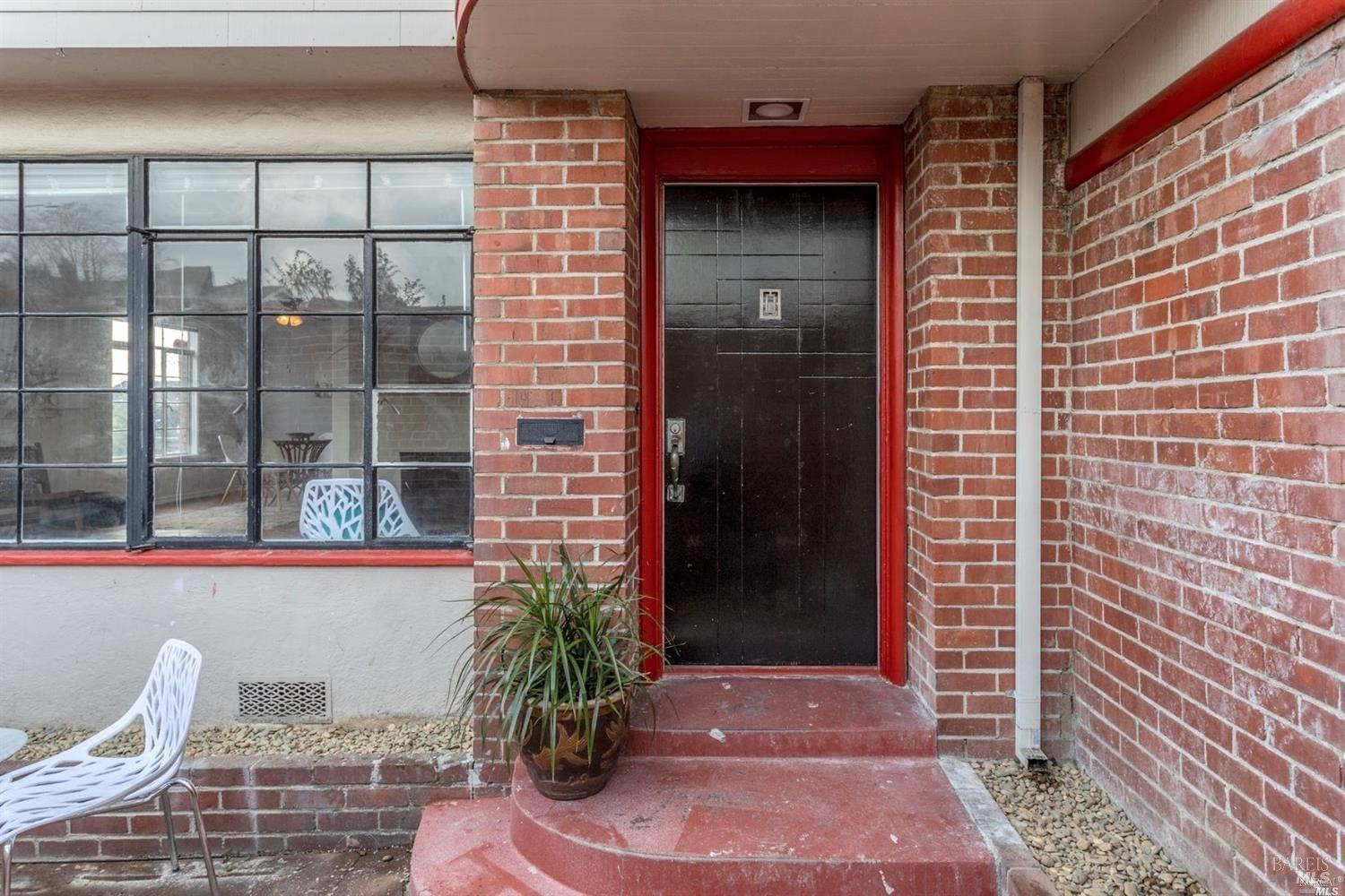 709 Napa Street Vallejo CA 94590