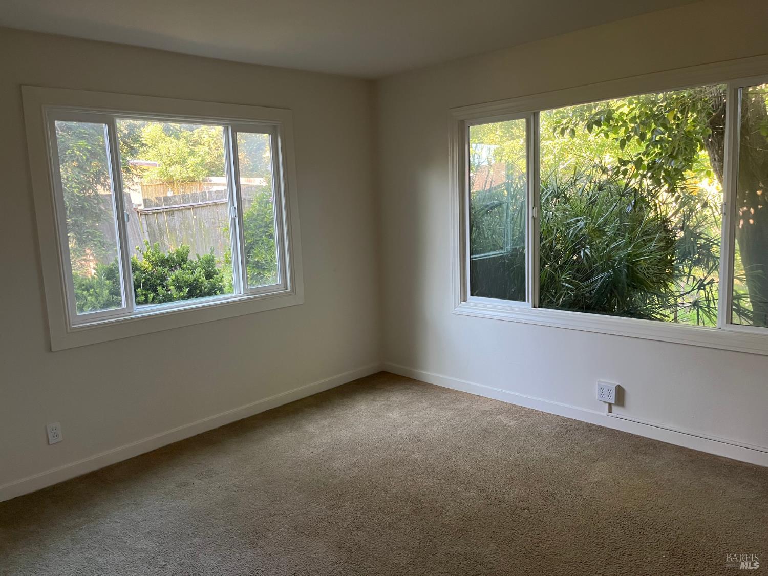 20 Eucalyptus Road Petaluma CA 94952