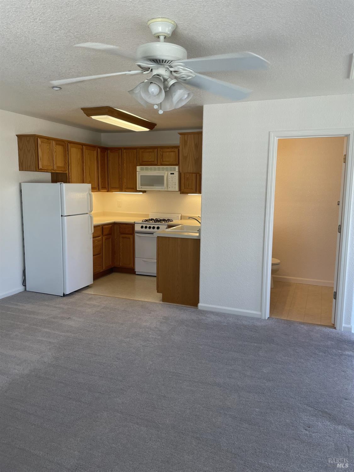 203 Spur Ridge Lane Healdsburg CA 95448