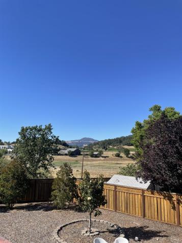 203 Spur Ridge Lane Healdsburg CA 95448