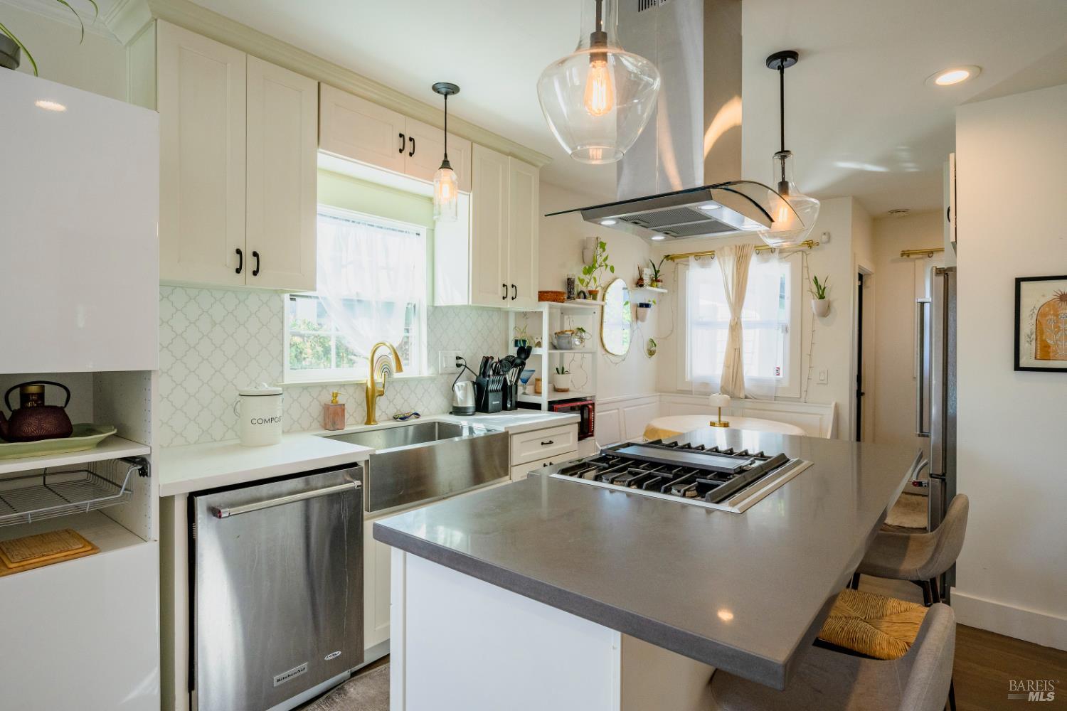 2542 Wilbur Street Oakland CA 94602