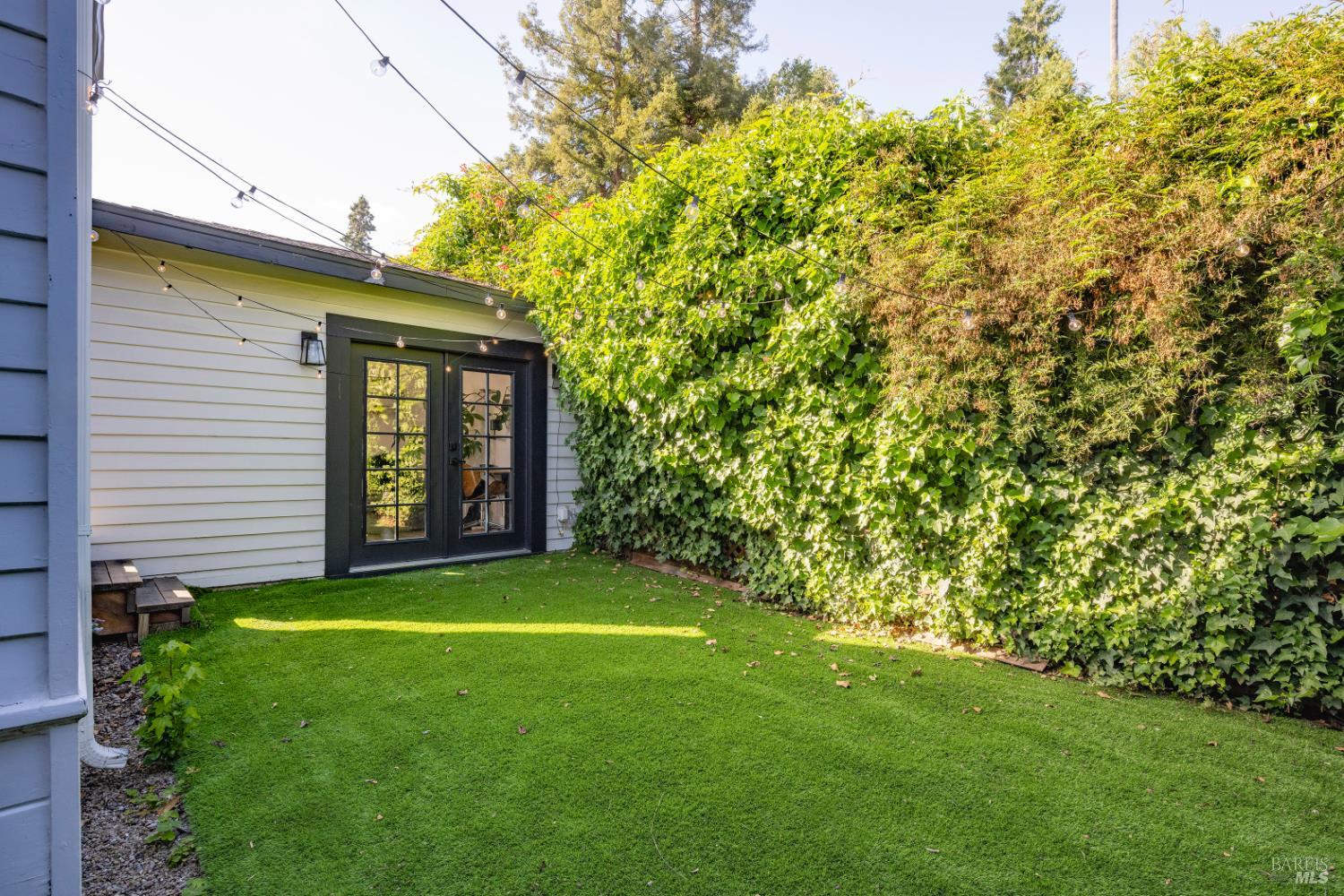 2542 Wilbur Street Oakland CA 94602
