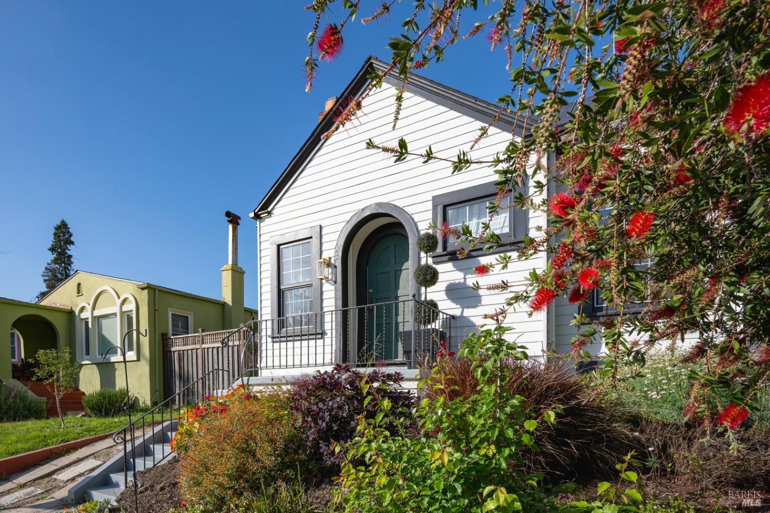 2542 Wilbur Street Oakland CA 94602