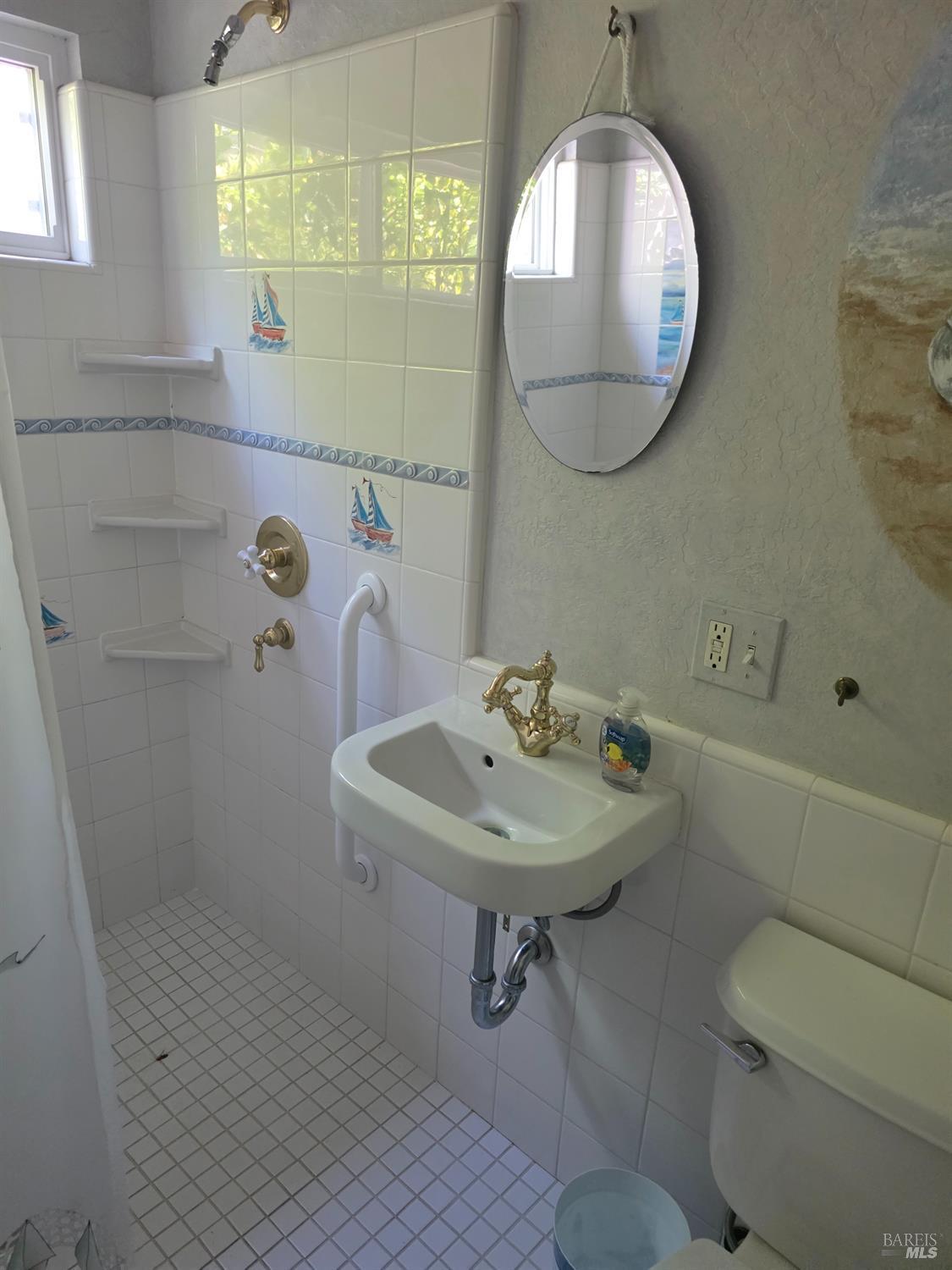191 Pickwick Drive Napa CA 94558