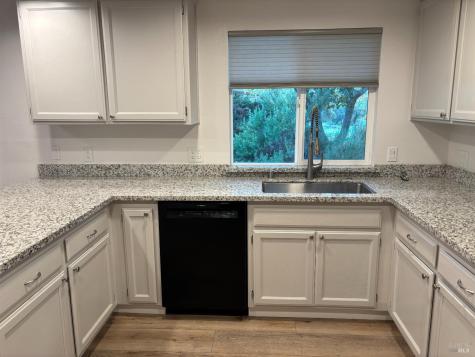 1776 Meda Avenue Santa Rosa CA 95404