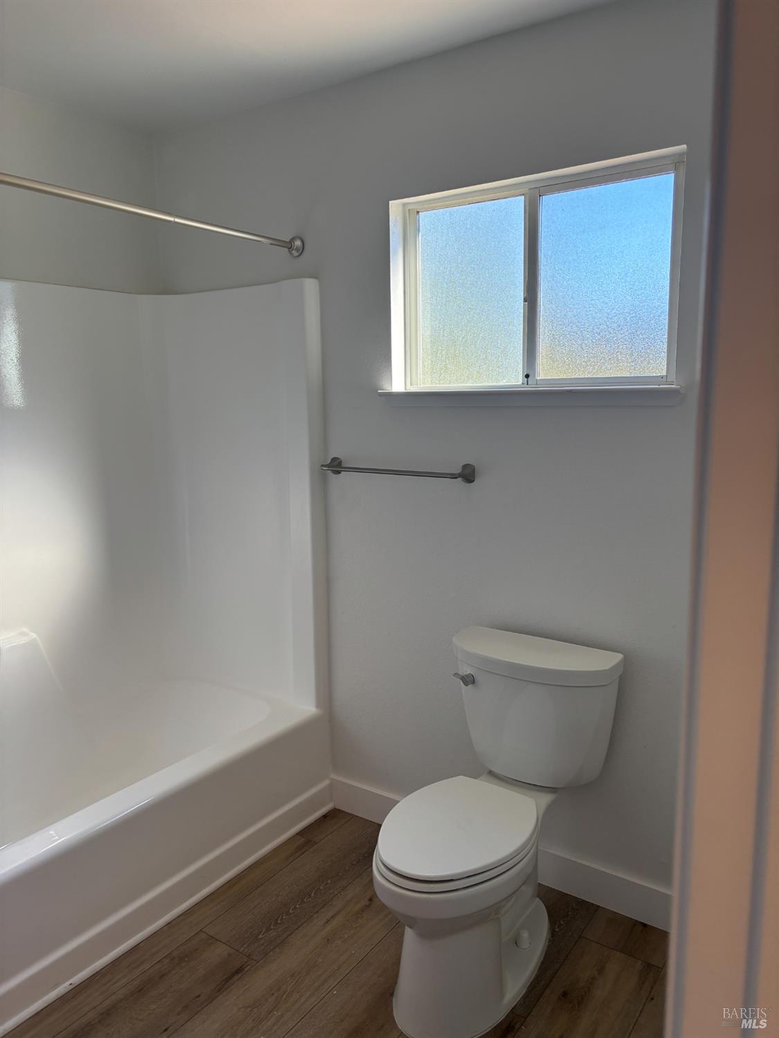 1776 Meda Avenue Santa Rosa CA 95404
