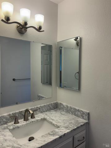 1776 Meda Avenue Santa Rosa CA 95404