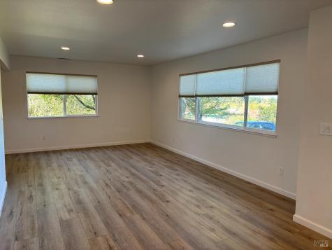 1776 Meda Avenue Santa Rosa CA 95404