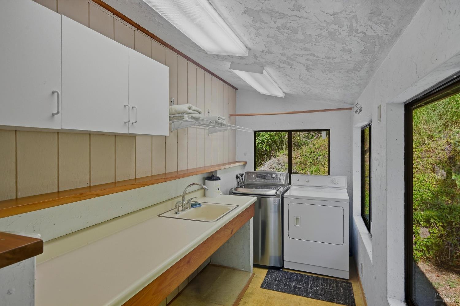 4405 Lake County Highway Calistoga CA 94515