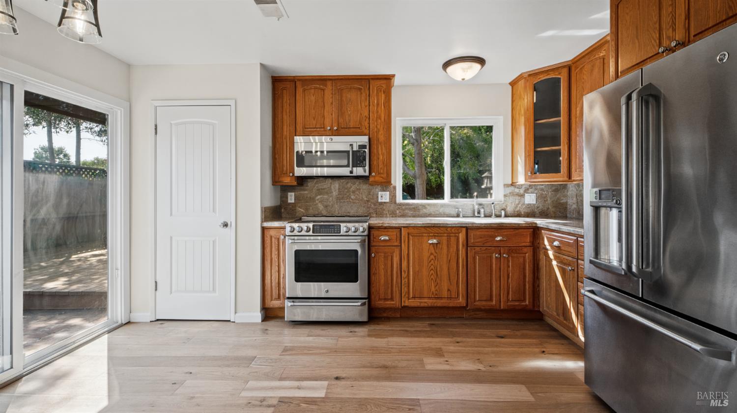 1719 Grand Avenue San Rafael CA 94901