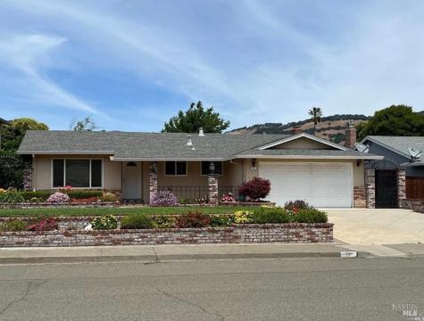 19 San Miguel Way Novato CA 94945