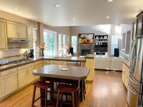 41 Presidio Drive Novato CA 94949