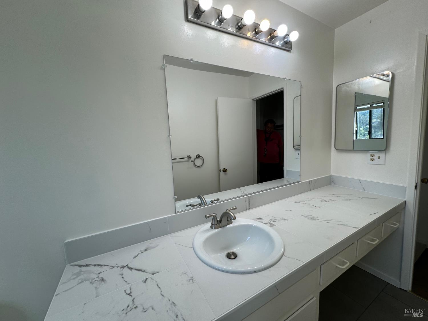 270 Shoreline Highway Mill Valley CA 94941