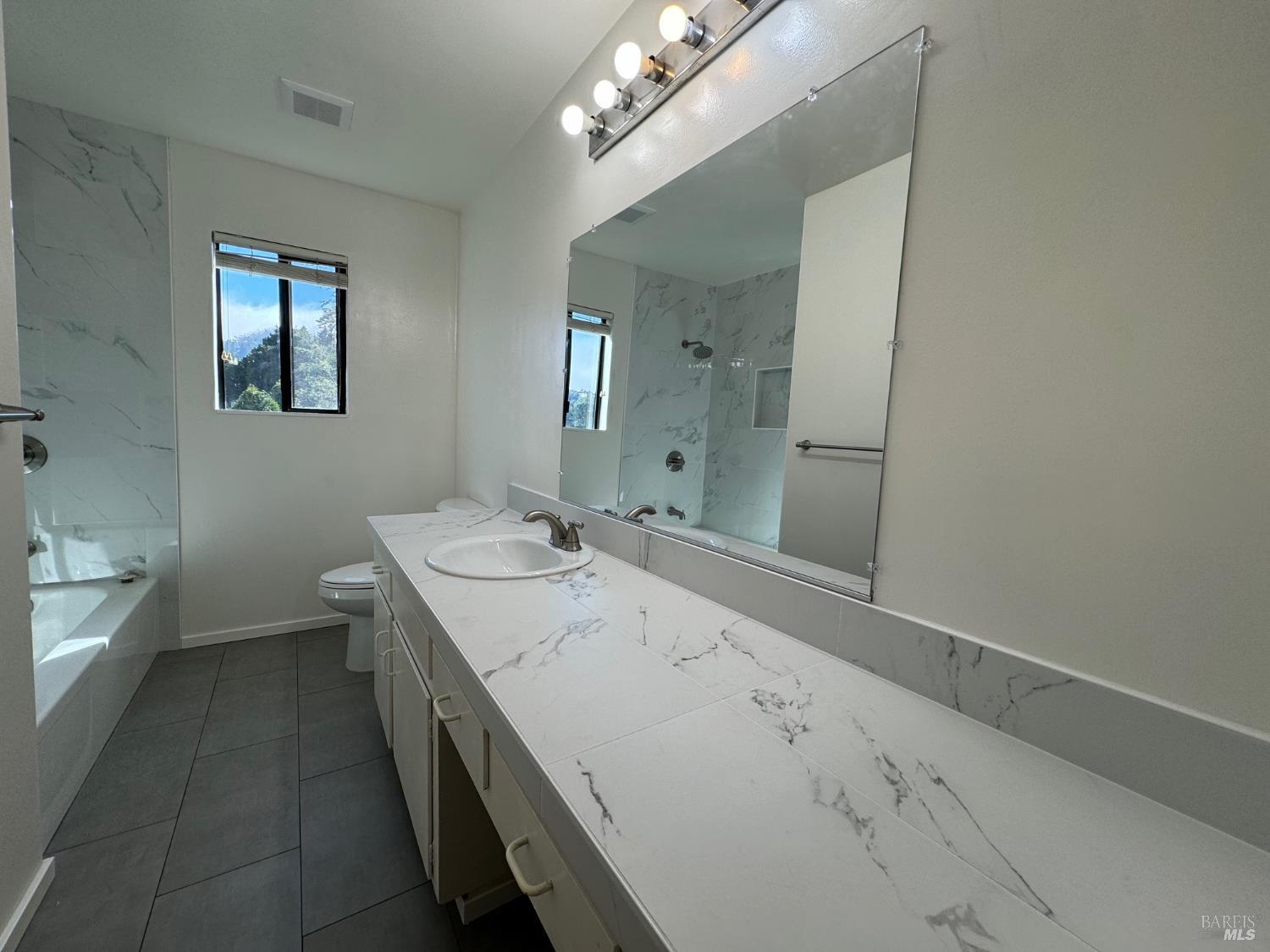 270 Shoreline Highway Mill Valley CA 94941