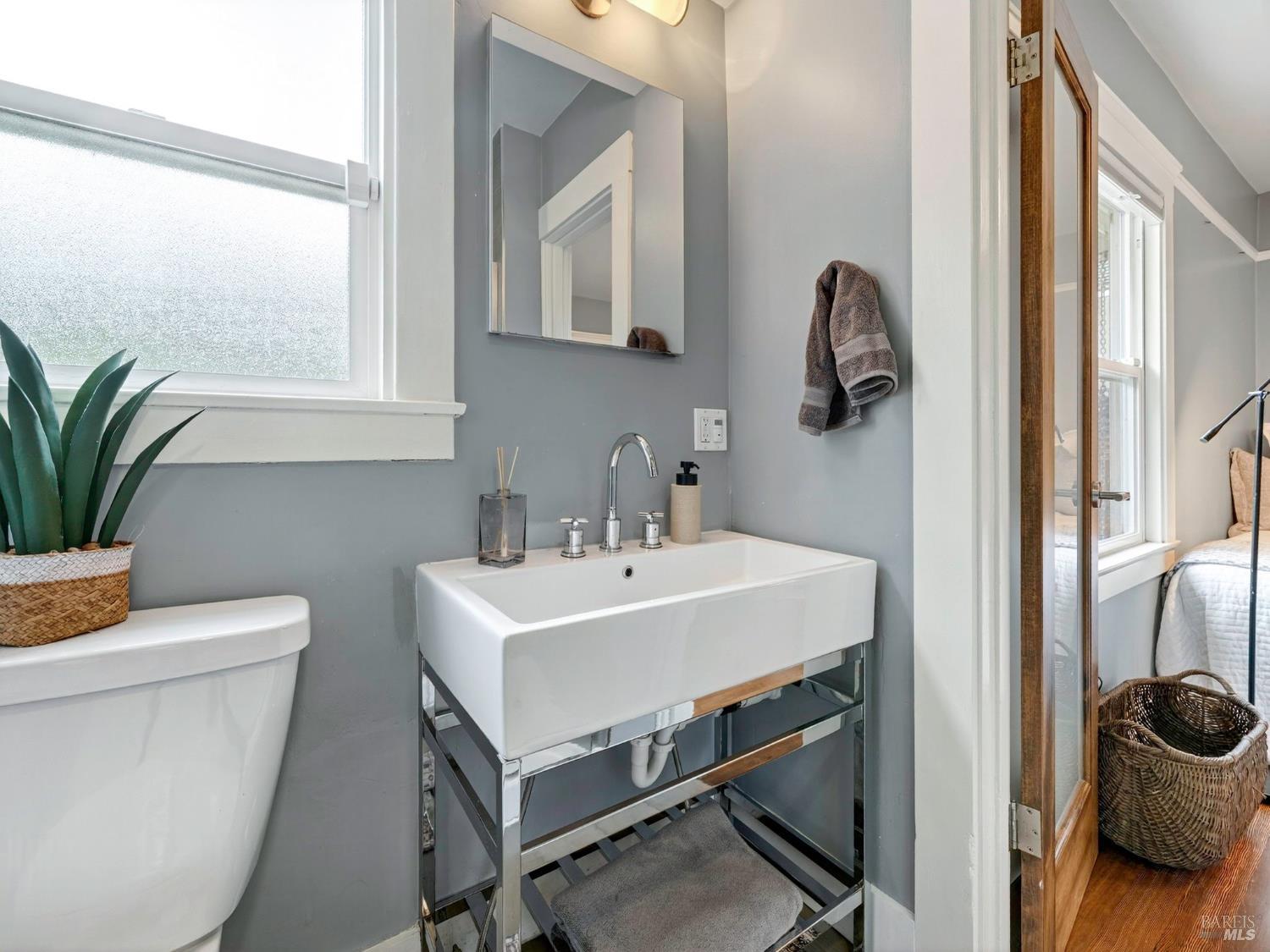 2 Bulson Court Napa CA 94559