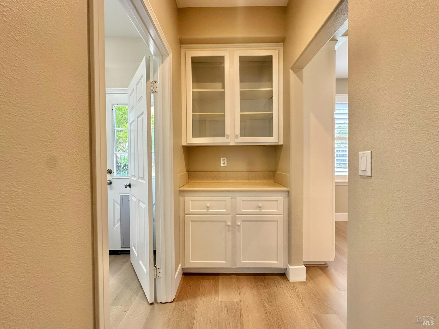 694 Andrew Court Benicia CA 94510
