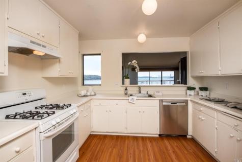 24 Linda Vista Avenue Tiburon CA 94920