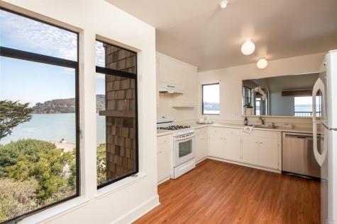 24 Linda Vista Avenue Tiburon CA 94920