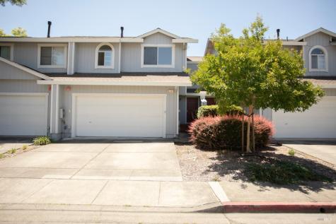 1549 Monarch Place Rohnert Park CA 94928