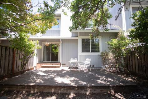 1549 Monarch Place Rohnert Park CA 94928