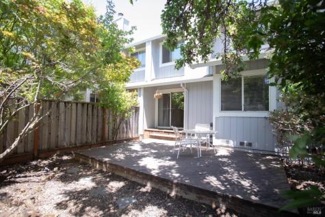 1549 Monarch Place Rohnert Park CA 94928