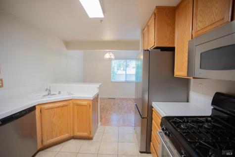 1549 Monarch Place Rohnert Park CA 94928
