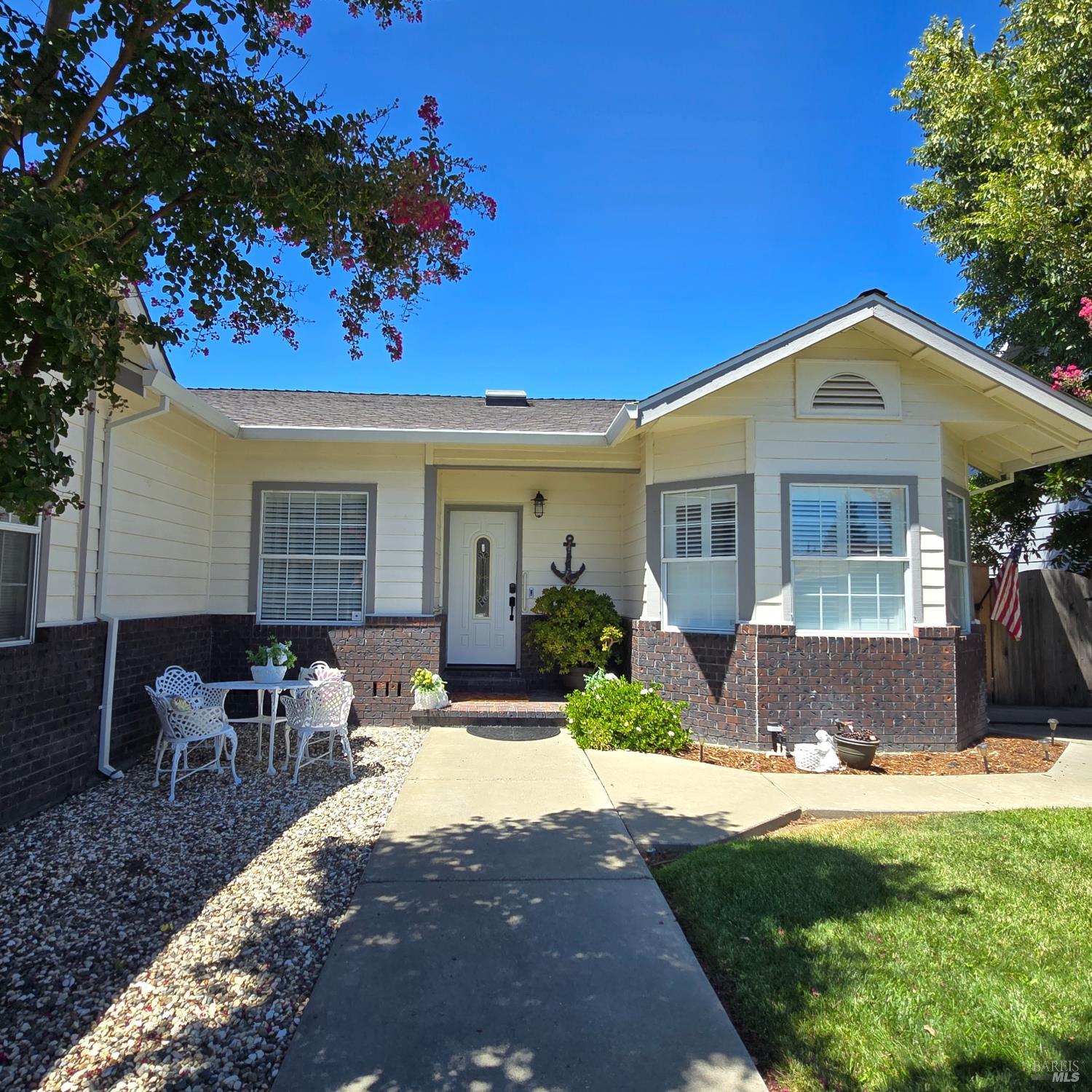 298 White Sands Drive Vacaville CA 95687