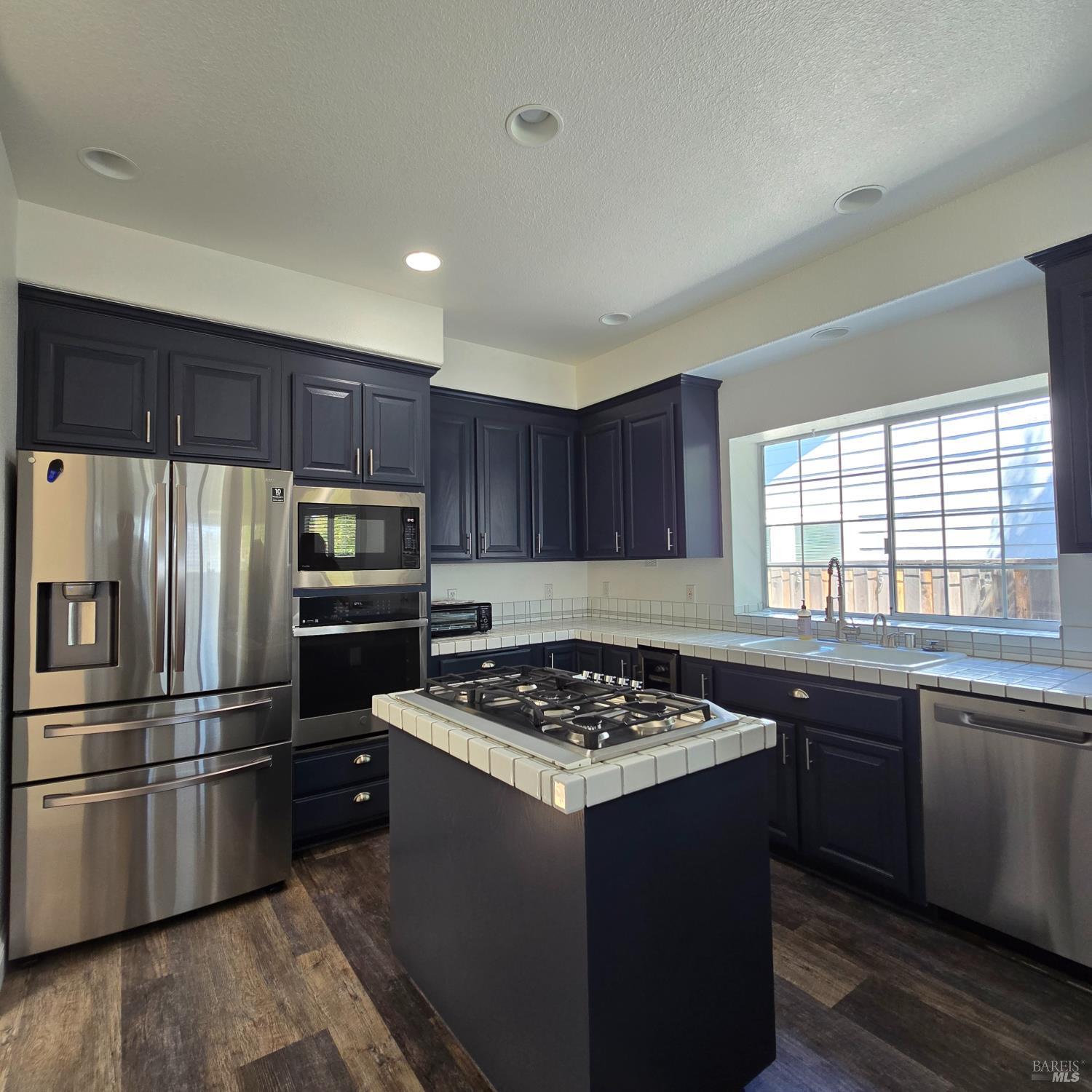 298 White Sands Drive Vacaville CA 95687