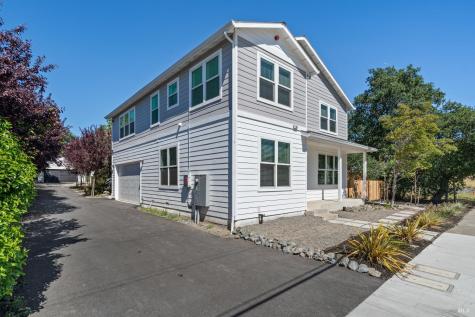 109 Paul Wittke Drive Healdsburg CA 95448