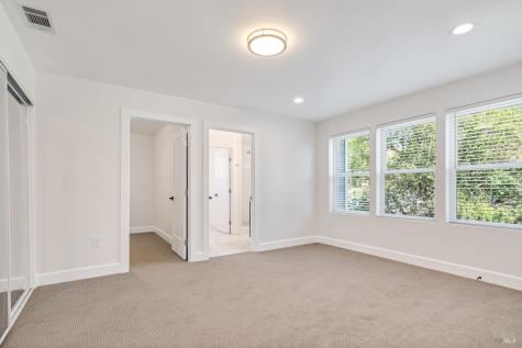 109 Paul Wittke Drive Healdsburg CA 95448