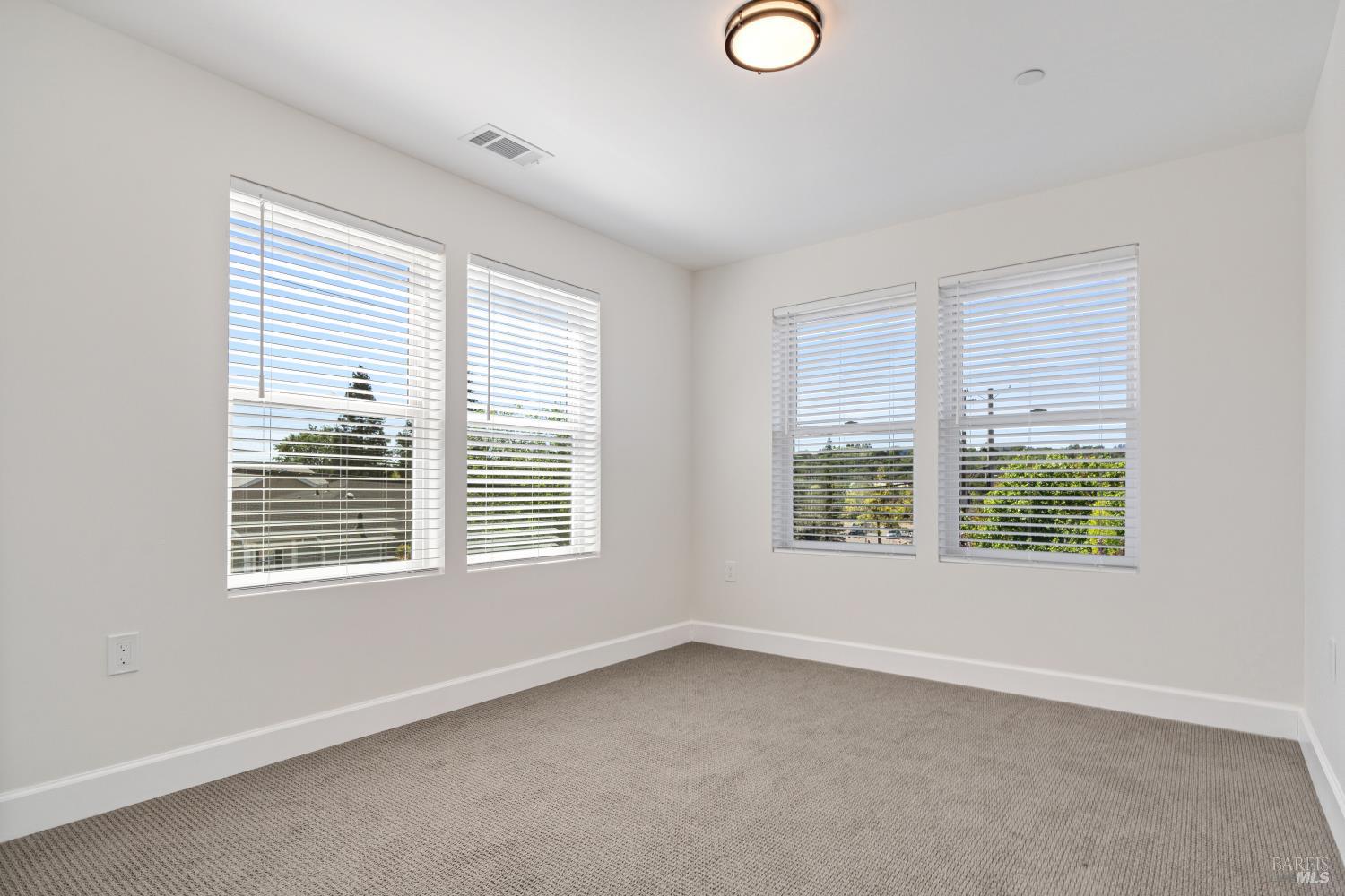 109 Paul Wittke Drive Healdsburg CA 95448