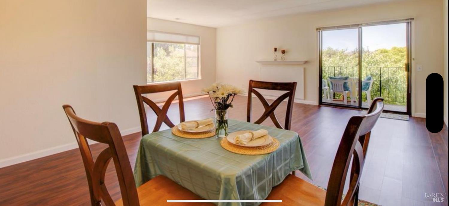 22 Lakeview Court Novato CA 94947