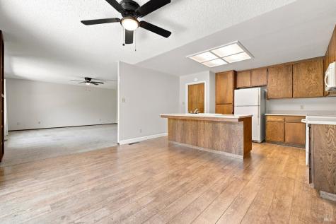 239 Monte Vista Avenue Healdsburg CA 95448