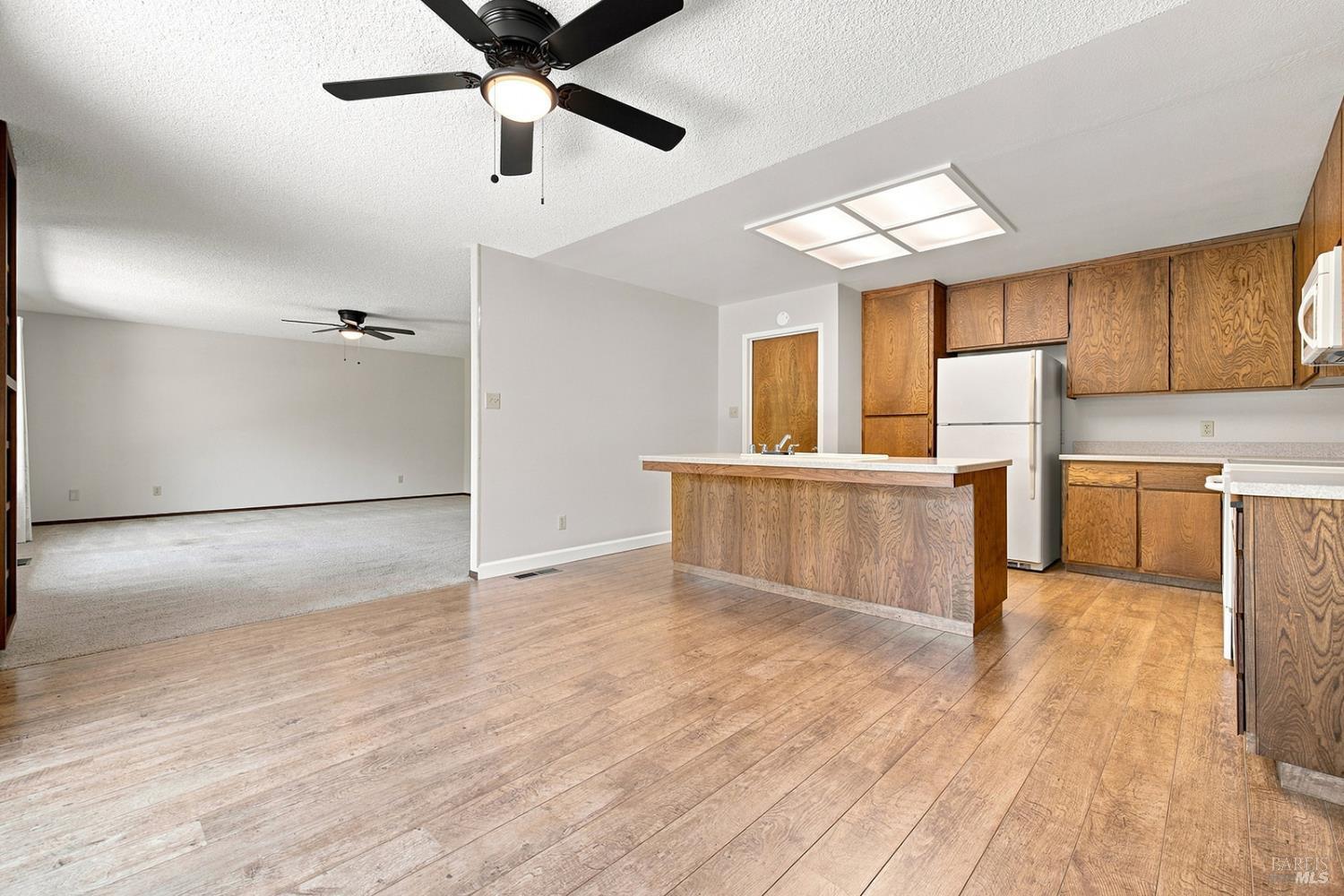 239 Monte Vista Avenue Healdsburg CA 95448