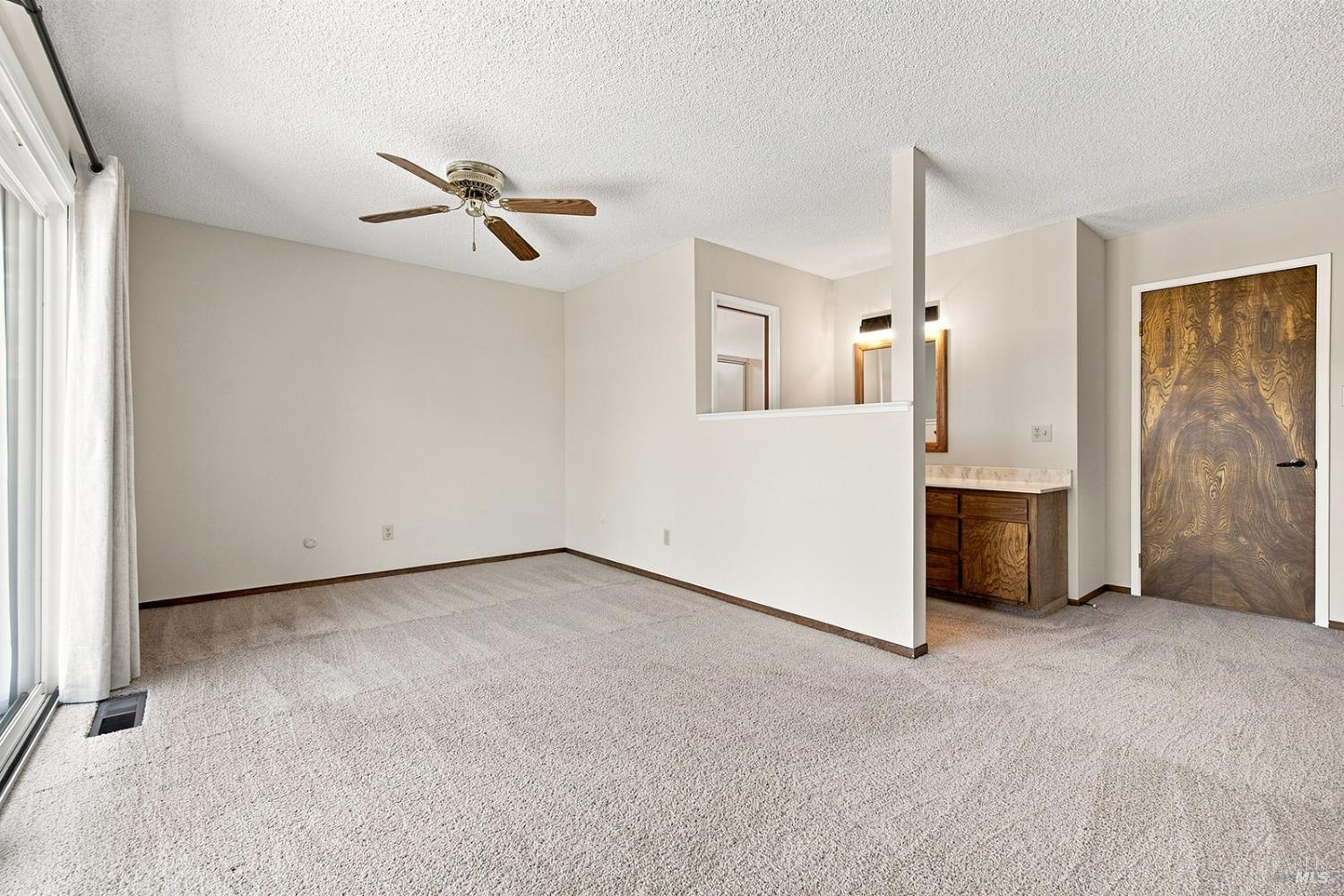 239 Monte Vista Avenue Healdsburg CA 95448