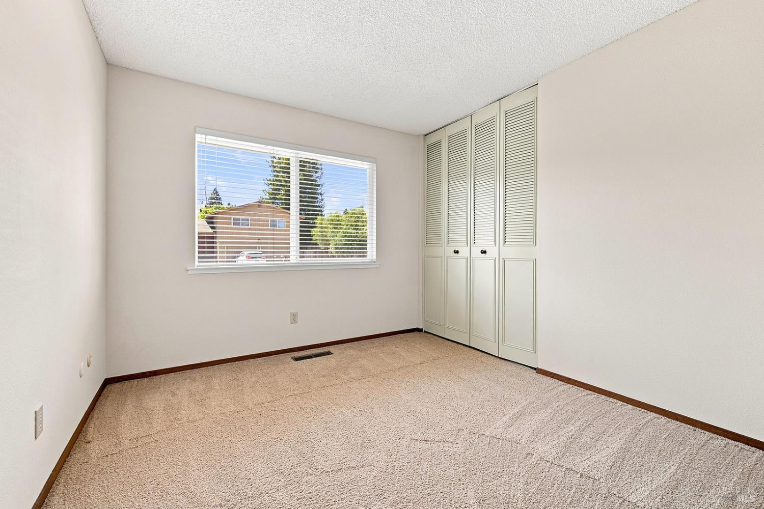 239 Monte Vista Avenue Healdsburg CA 95448