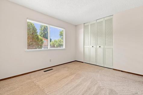 239 Monte Vista Avenue Healdsburg CA 95448