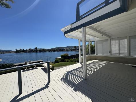 138 Del Oro Lagoon Novato CA 94949