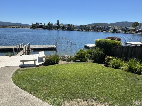 138 Del Oro Lagoon Novato CA 94949