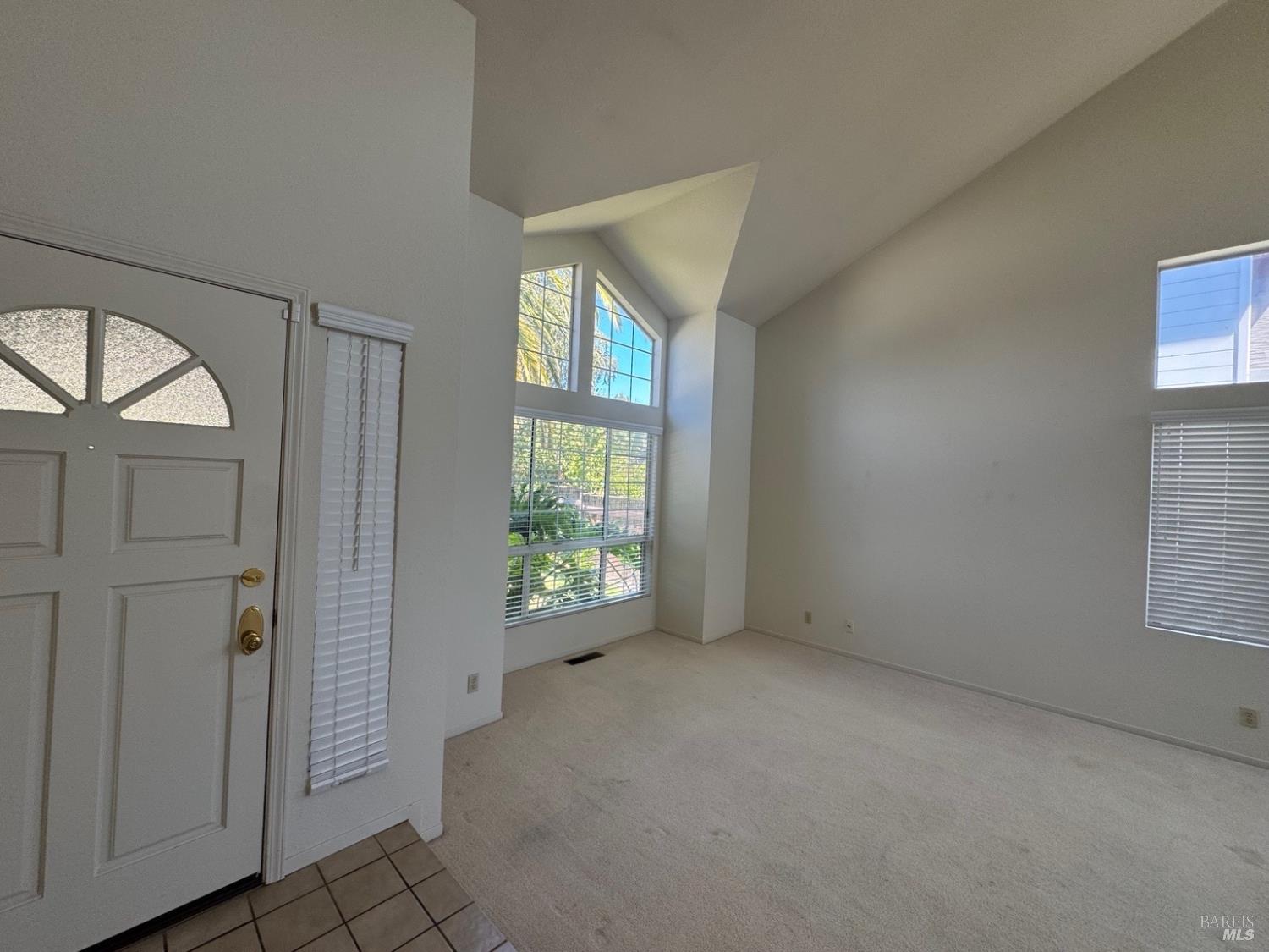 138 Del Oro Lagoon Novato CA 94949