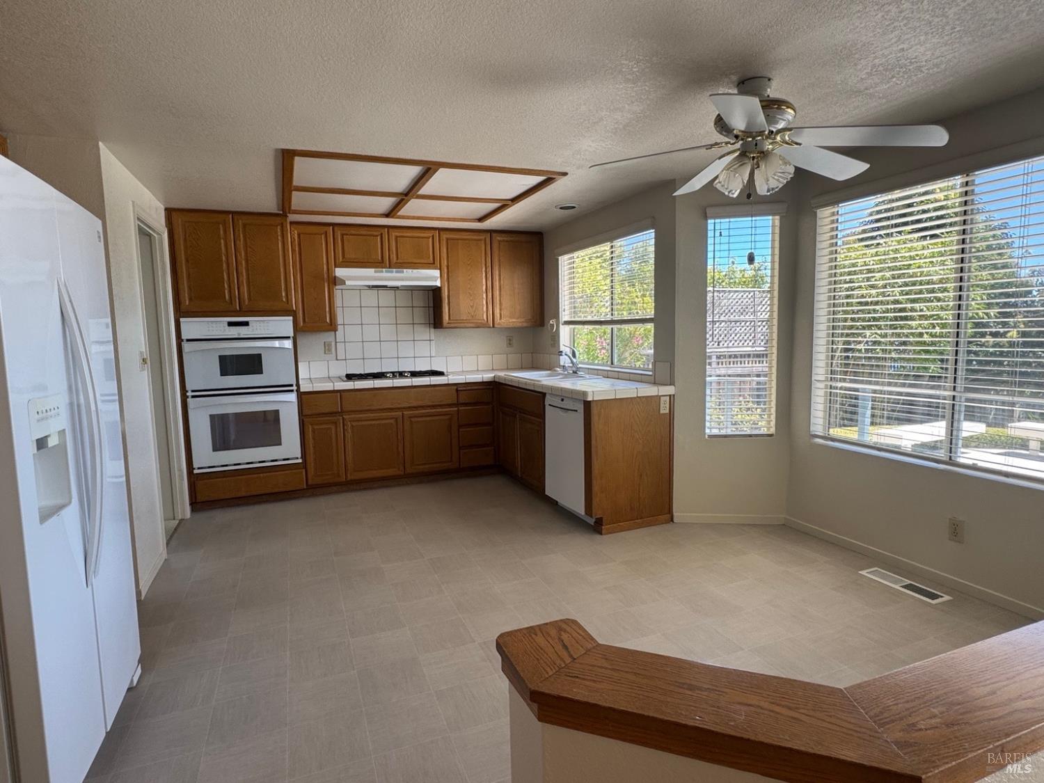 138 Del Oro Lagoon Novato CA 94949